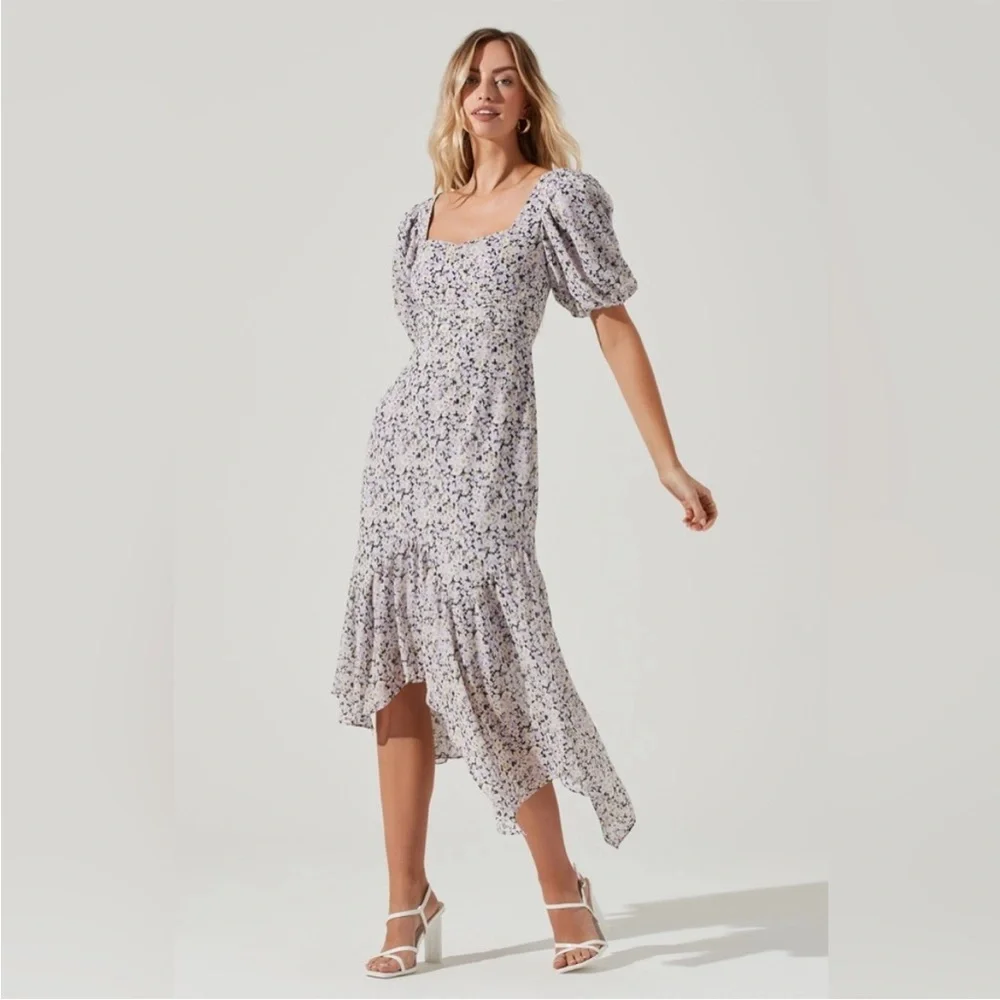 ASTR the label Micalela Floral Puff Sleeve Asymmetrical Midi Dress Size XS - Picture 1 of 16